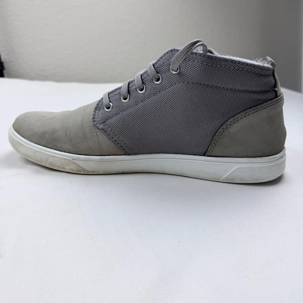 Timberland Men's Davis Square Chukka in grey
